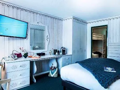 Lake Hotel Courchevel 1850
